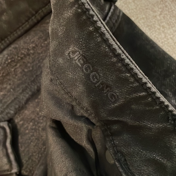 American Eagle Distressed Next Level Stretch Jeggings in black size 6 long - Picture 6 of 10